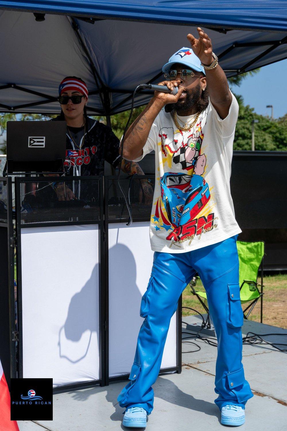 carousel-hero-element image-3