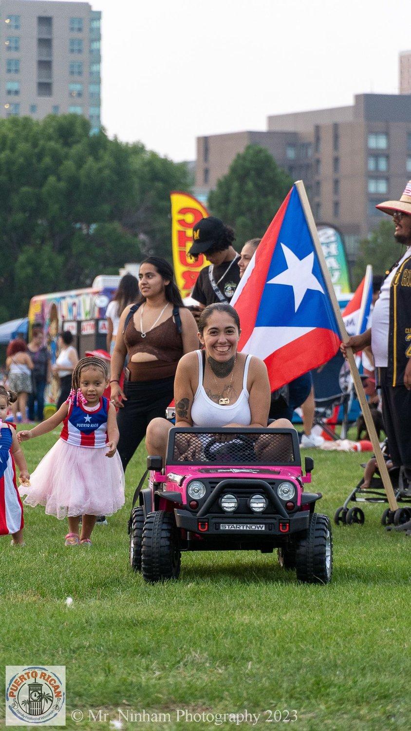 carousel-hero-element image-2